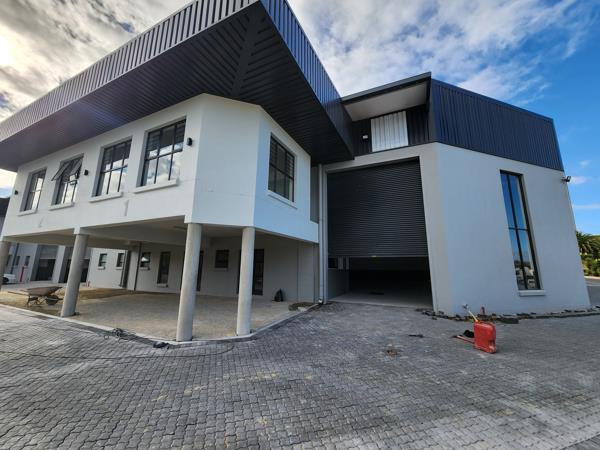 458 m² Industrial space