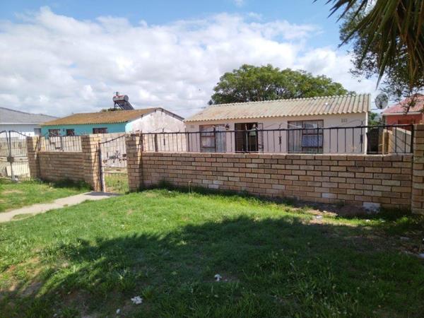 2 Bedroom House