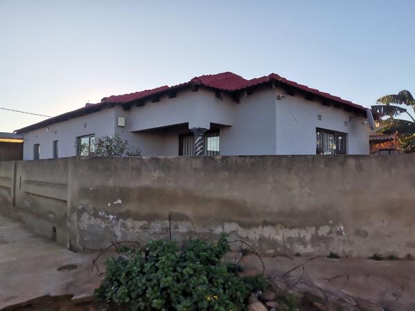 3 Bedroom House