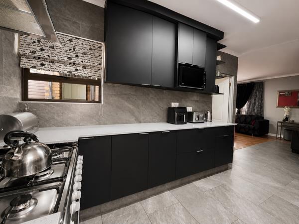 3 Bedroom Cluster