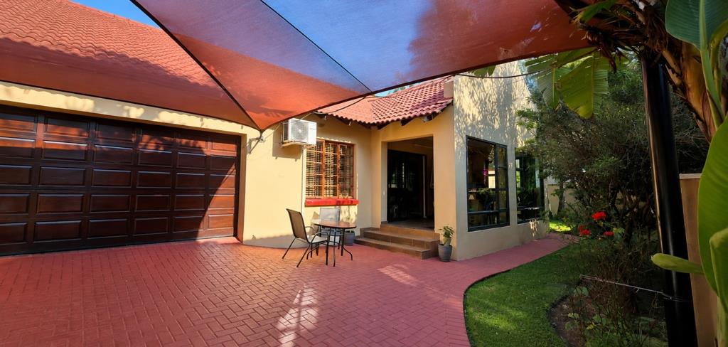 4 Bedroom House