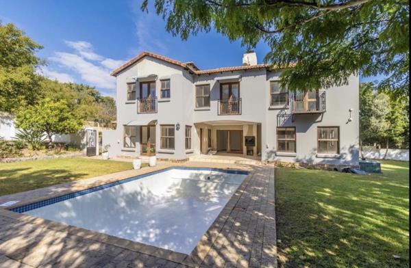 4 Bedroom Townhouse