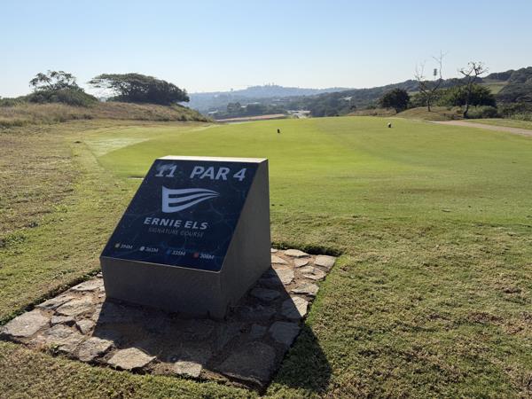 766 m² Land