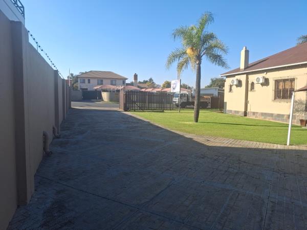 400 m² Commercial space