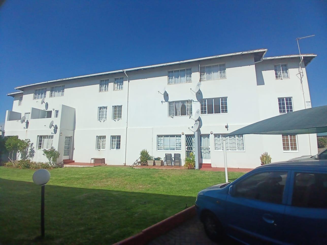 2 Bedroom Apartment in Groenkloof