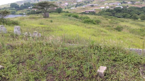 1 200 m² Land