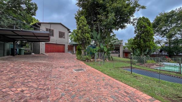 6 Bedroom House