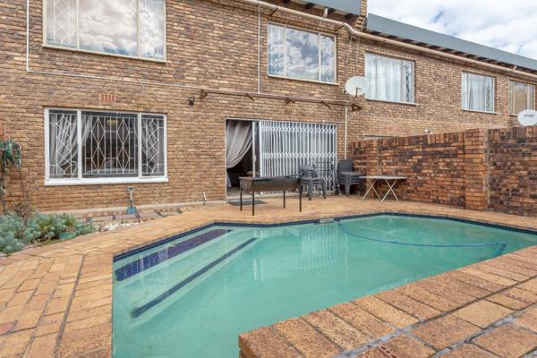 4 Bedroom Townhouse