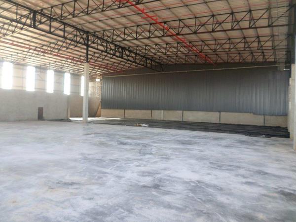 2 200 m² Industrial space