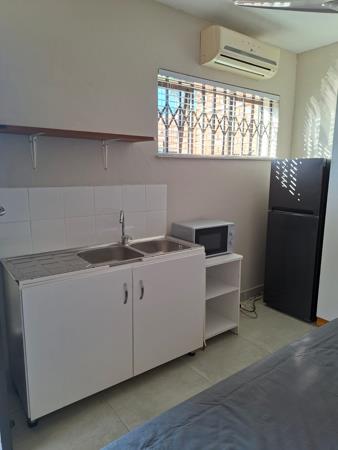 0.5 Bedroom Flat