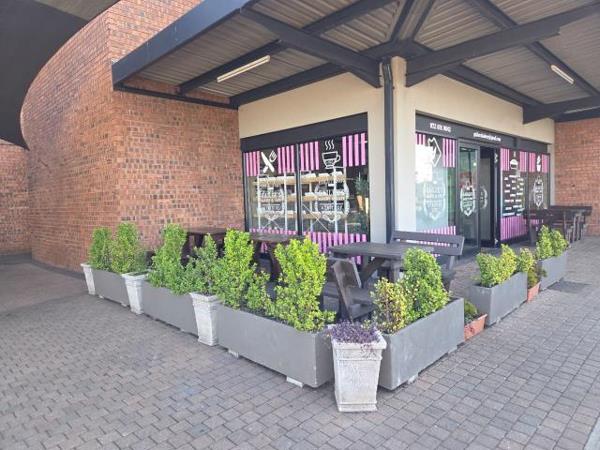 88 m² Retail Space