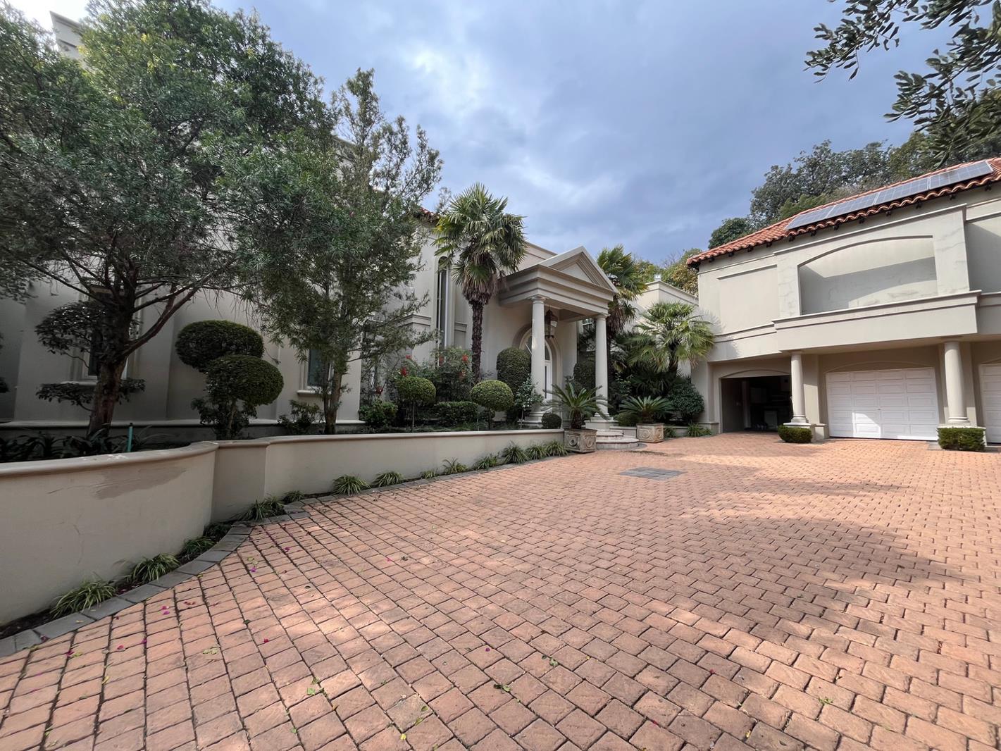 5 Bedroom Cluster in Sandhurst