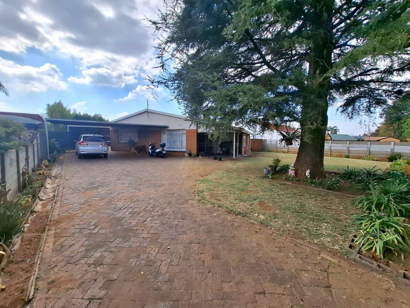 3 Bedroom House in Witpoortjie
