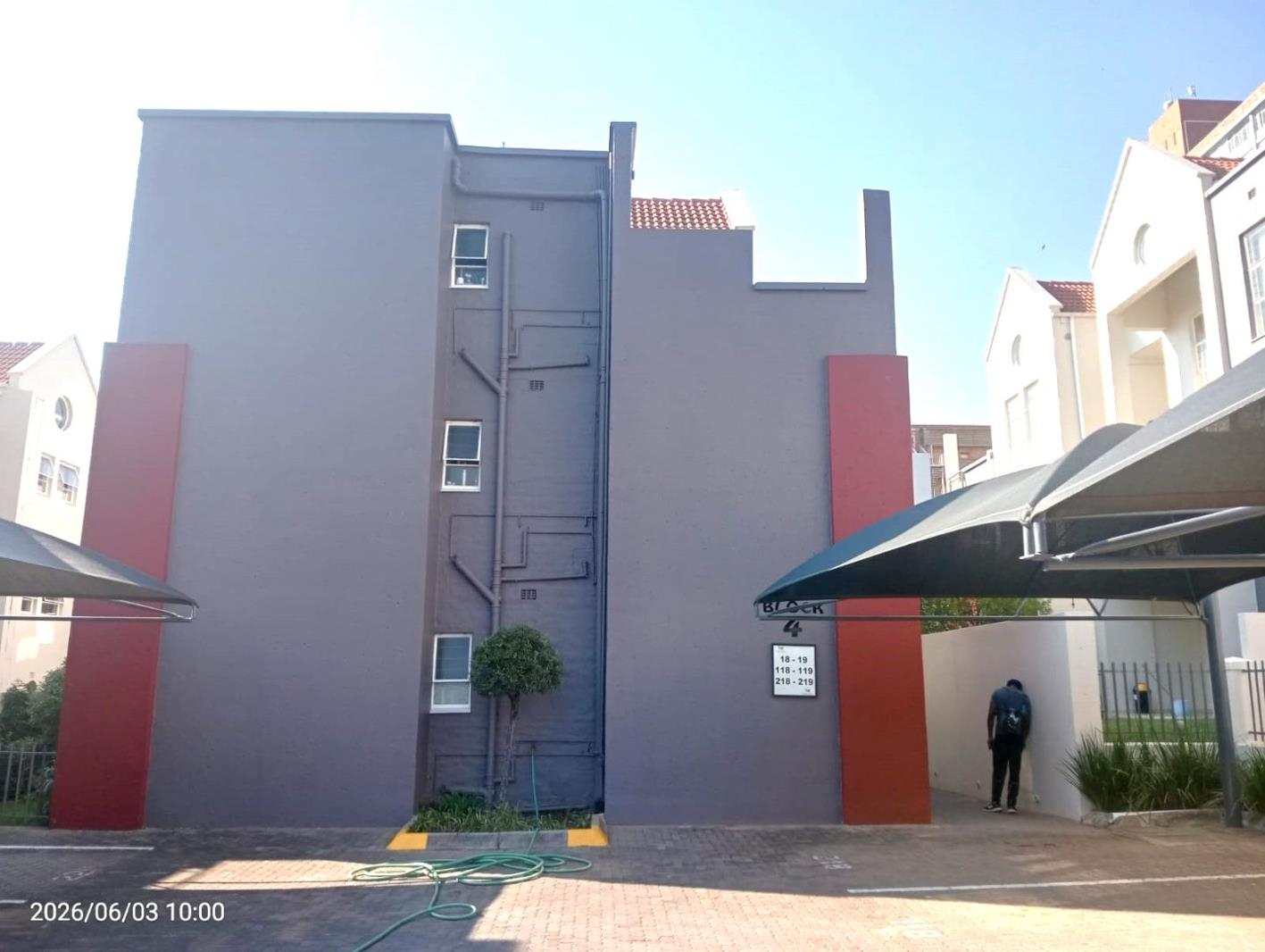2 Bedroom Apartment in Randburg Central