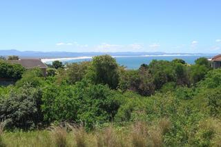 892 m² Land