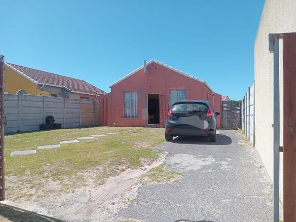 2 Bedroom House