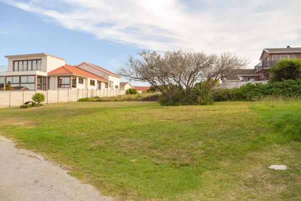 727 m² Land