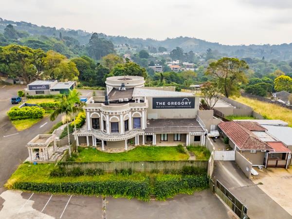 6 894 m² Commercial space