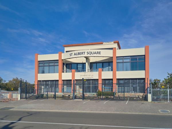 1 200 m² Retail Space