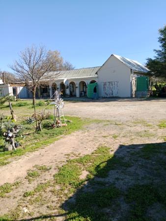 8 922 m² Smallholding