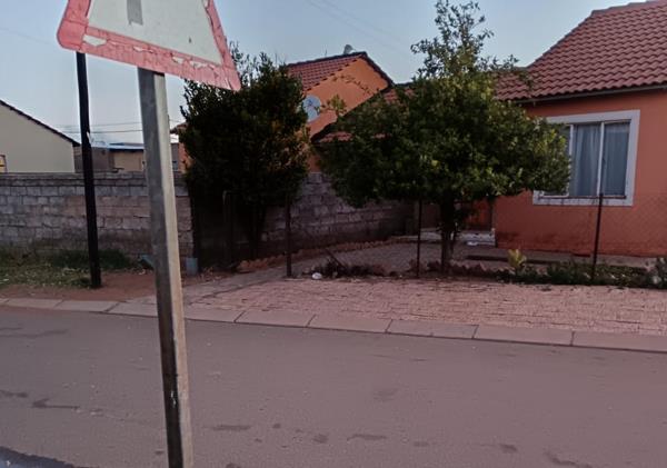 2 Bedroom House