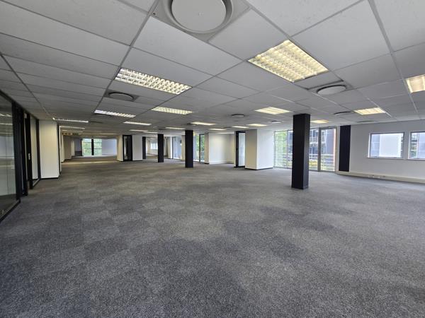 669 m² Commercial space