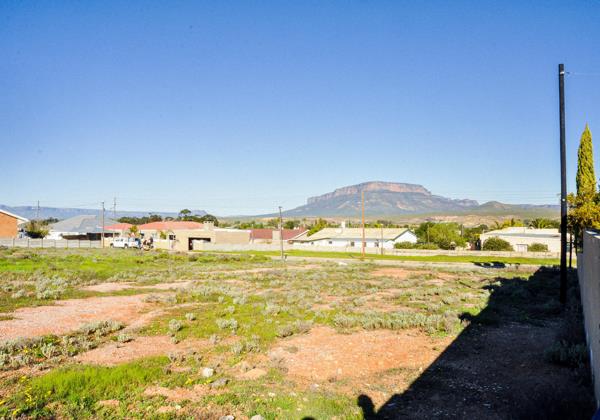 965 m² Land