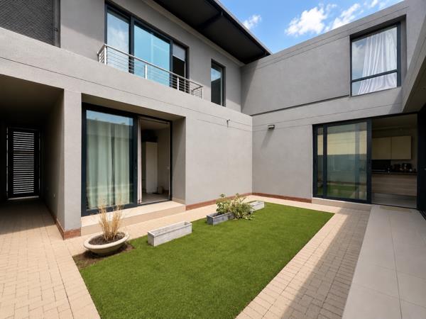 4 Bedroom Townhouse