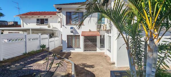 8 Bedroom House