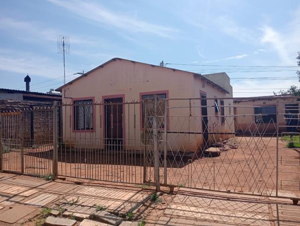 2 Bedroom House