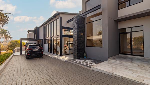 8 Bedroom House