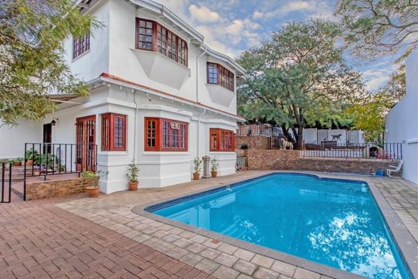 5 Bedroom House