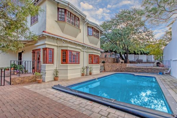 5 Bedroom House