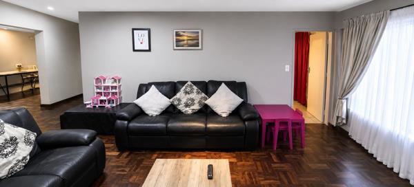 5 Bedroom House