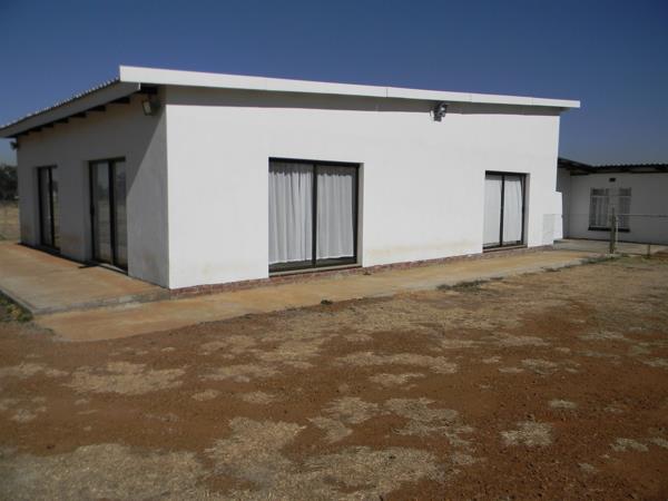 2 Bedroom House