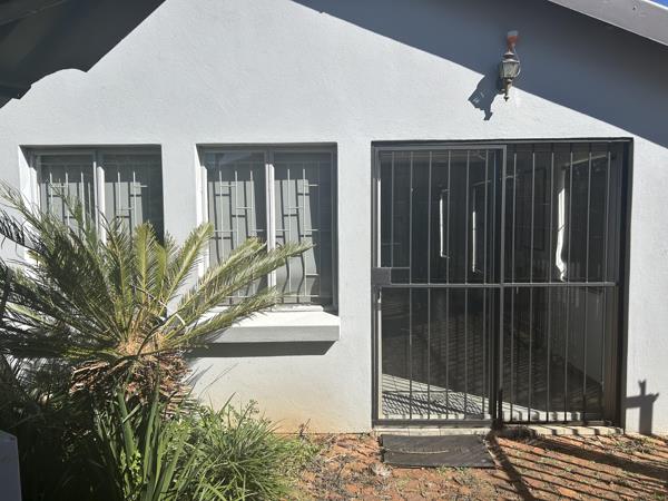 1 Bedroom Garden Cottage