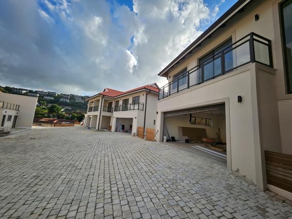 4 Bedroom Townhouse