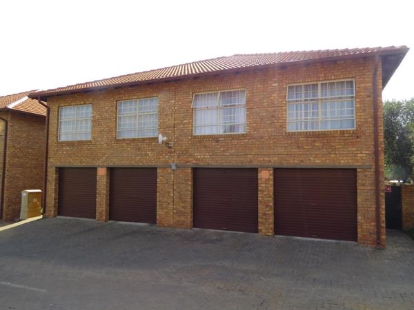 4 Bedroom Townhouse