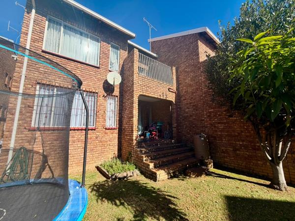 3 Bedroom Townhouse