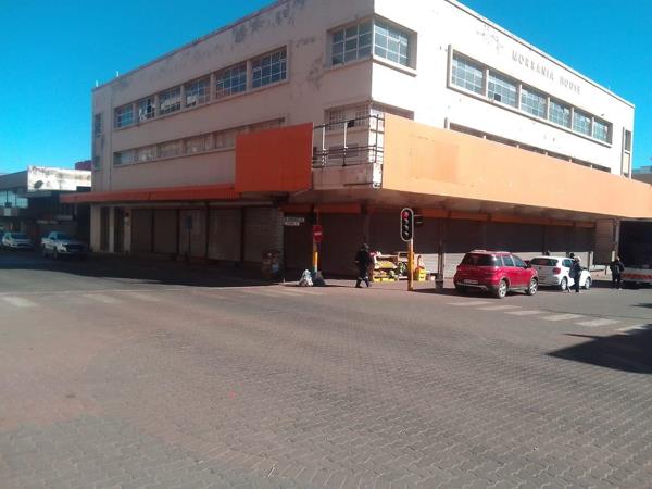 2 400 m² Commercial space