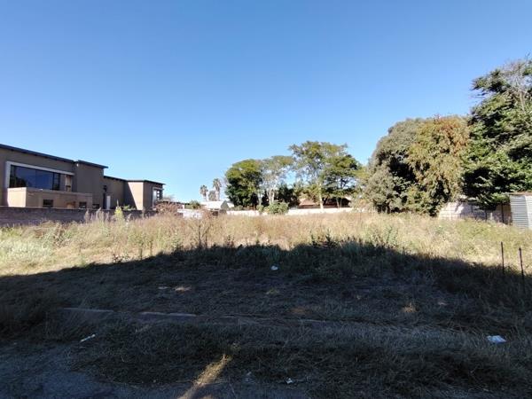 1 536 m² Land