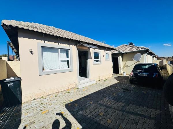 2 Bedroom House