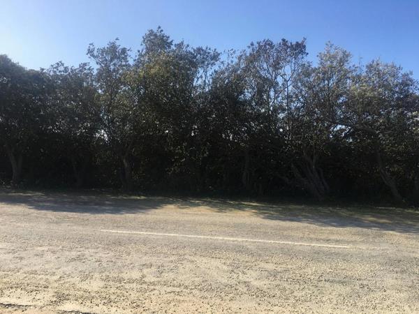848 m² Land