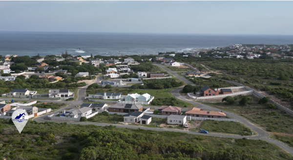 647 m² Land