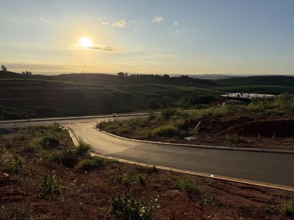 833 m² Land
