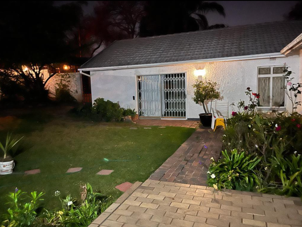 1 Bedroom House