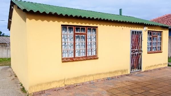 2 Bedroom House