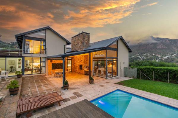 6 Bedroom House