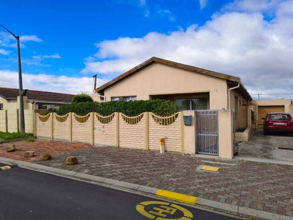 1 Bedroom Garden Cottage