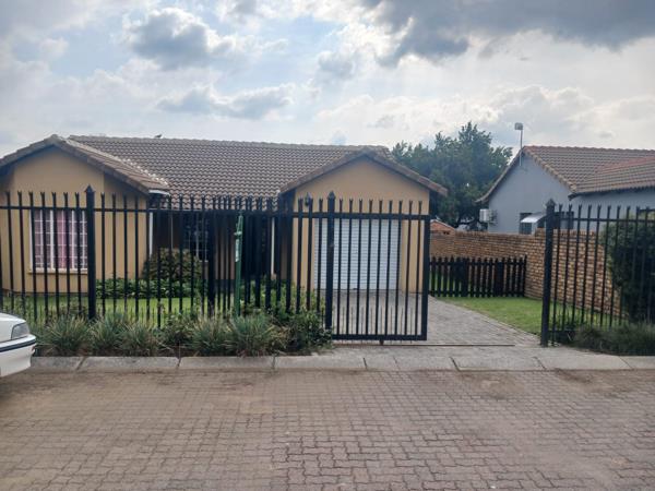 2 Bedroom House